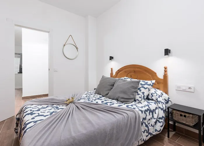 Home2book Cozy Beachfront Getaway In Appartement