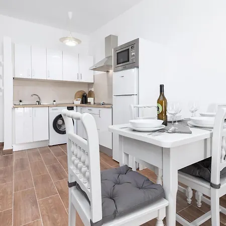 Home2book Cozy Beachfront Getaway In タラハレホ