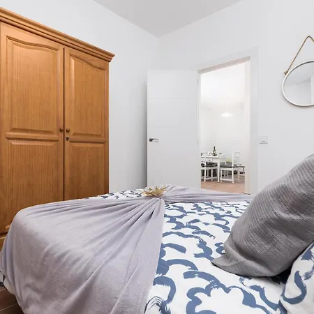 Home2book Cozy Beachfront Getaway In *